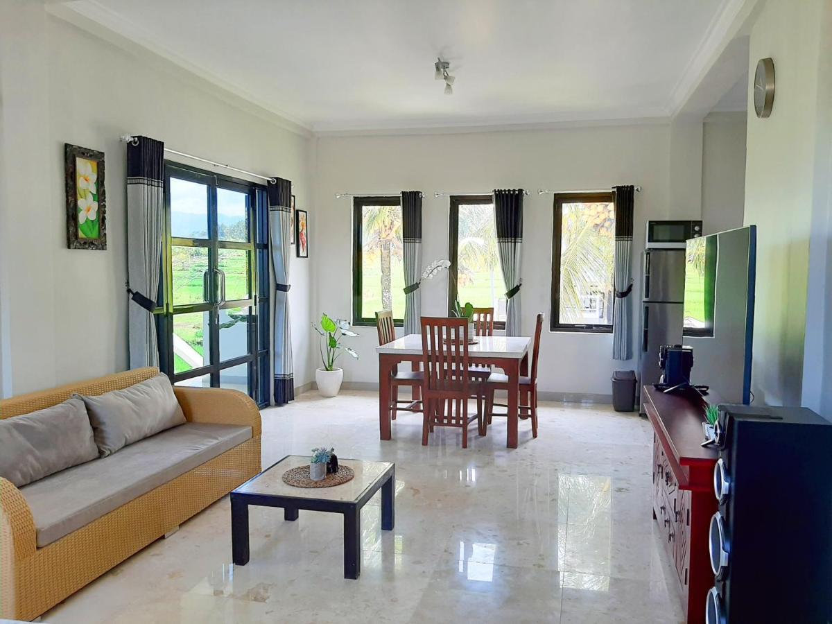 الشقق الفندقية Airsatangفي  Medewi Manor المظهر الخارجي الصورة