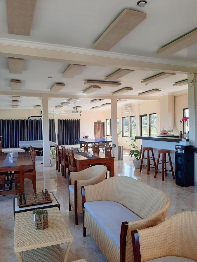 الشقق الفندقية Airsatangفي  Medewi Manor المظهر الخارجي الصورة