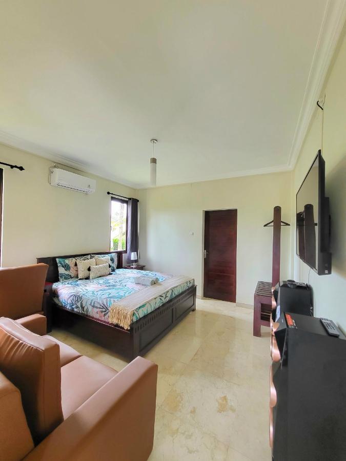 الشقق الفندقية Airsatangفي  Medewi Manor المظهر الخارجي الصورة
